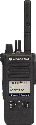 MOTOROLA DP4800E MOTOTRBO VHF Портативна двостороння радіостанція 128695 фото